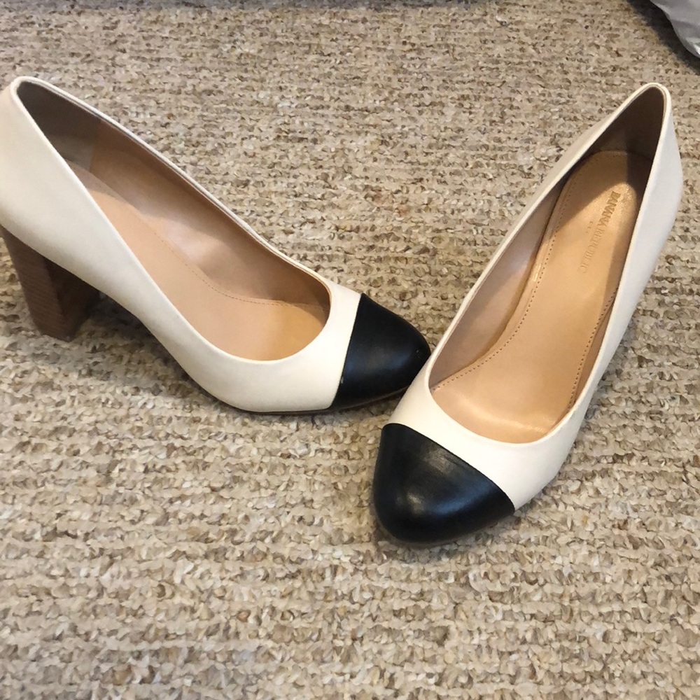 Banana Republic heels